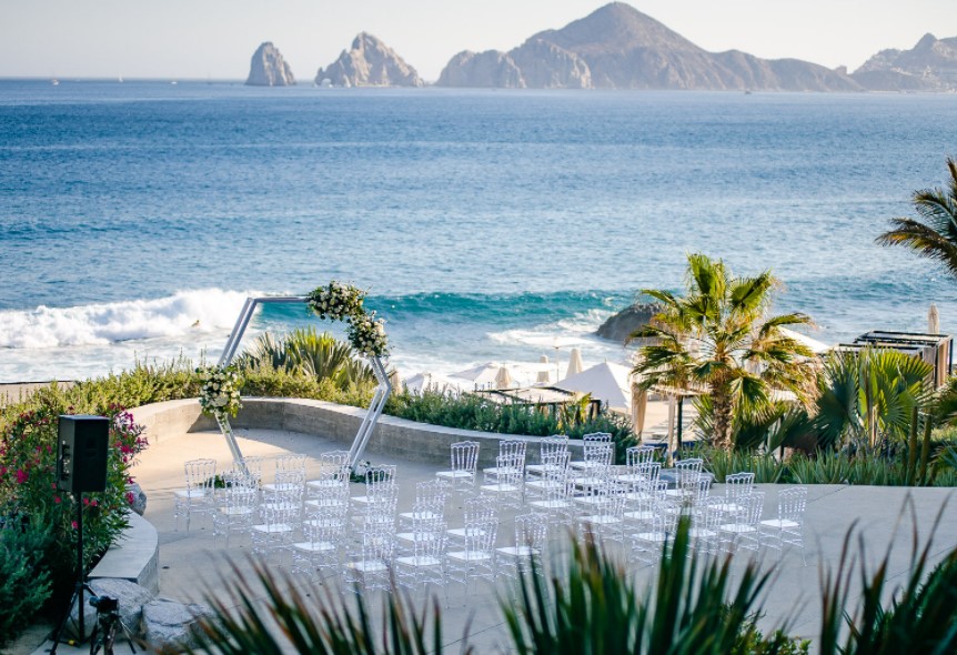 Extravagant Cabo Resorts for Beach Weddings